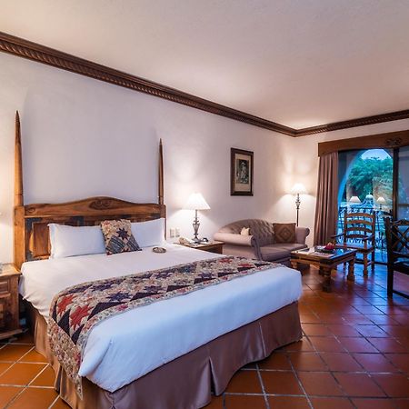 Promisedland Resort & Lagoon Shoufeng Exterior photo Deluxe Room