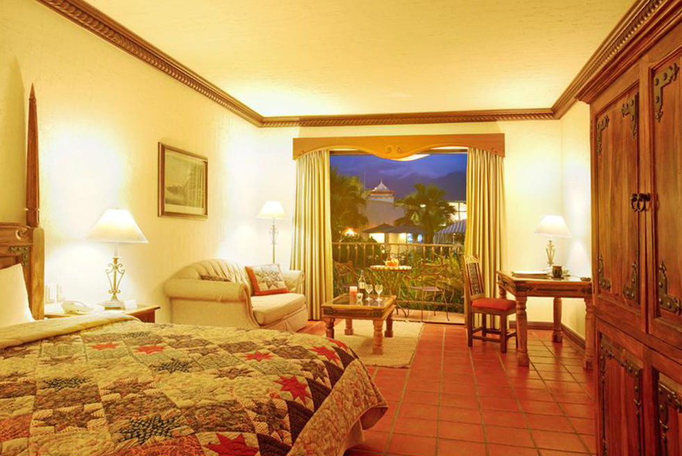 Promisedland Resort & Lagoon Shoufeng Exterior photo A room at the hotel