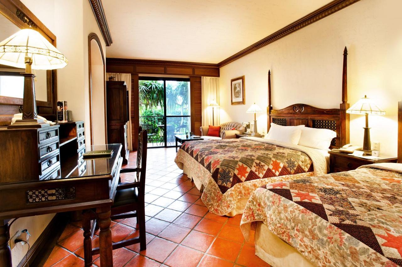 Promisedland Resort & Lagoon Shoufeng Exterior photo A room at the hotel